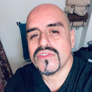 Meet your Posher, Javier